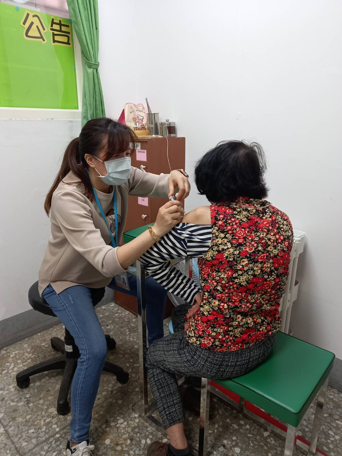 113年1月4日長者肺炎鏈球菌疫苗施打照片2
