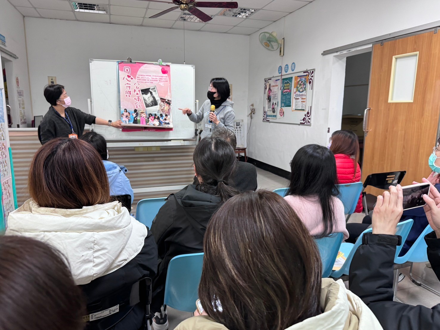 114年2月26日校園防疫會議照片3